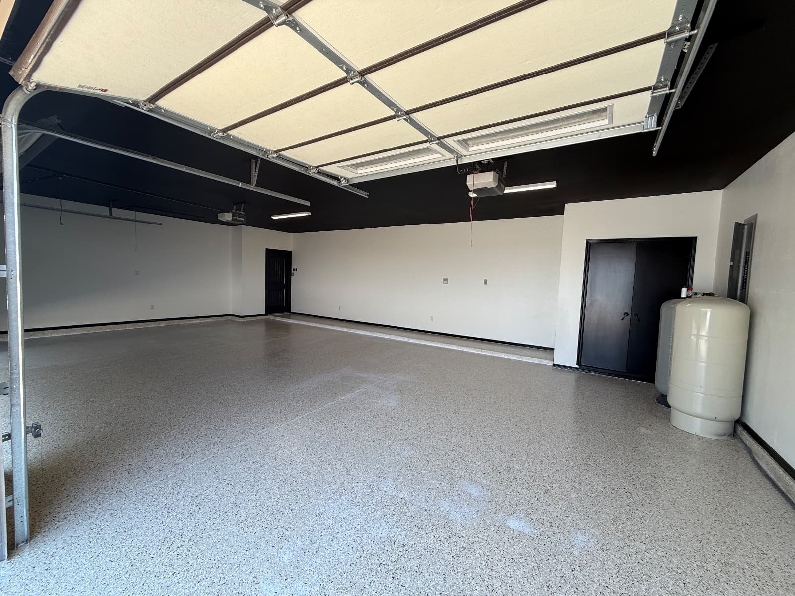 Epoxy Floors project by Luxeline Painters